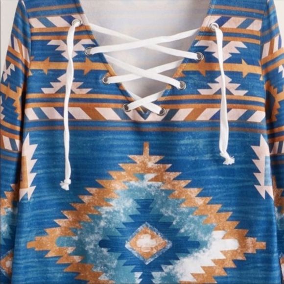 💥NEW💥AZTEC Tie Top - Picture 2 of 5